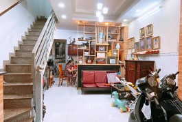 HẺM XE TẢI THÔNG SÁT MẶT TIỀN TÂN KỲ TÂN QUÝ - GẦN AEON MALL TÂN  PHÚ - 42M2 - 4 TẦNG 4PN GIÁ 4.1 TỶ